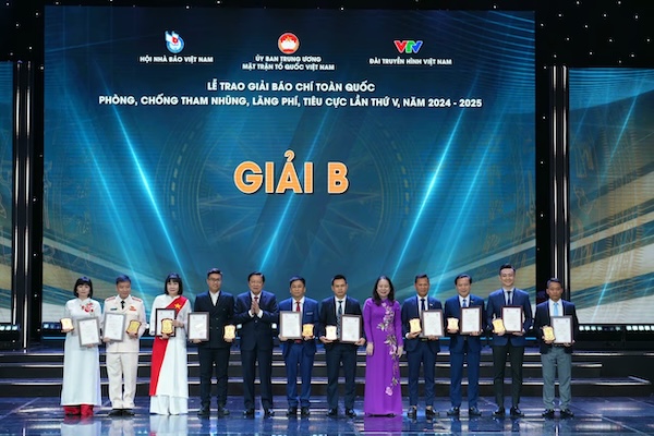 Báo PLVN đạt giải B và C Giải báo chí toàn quốc phòng chống tham nhũng, lãng phí, tiêu cực